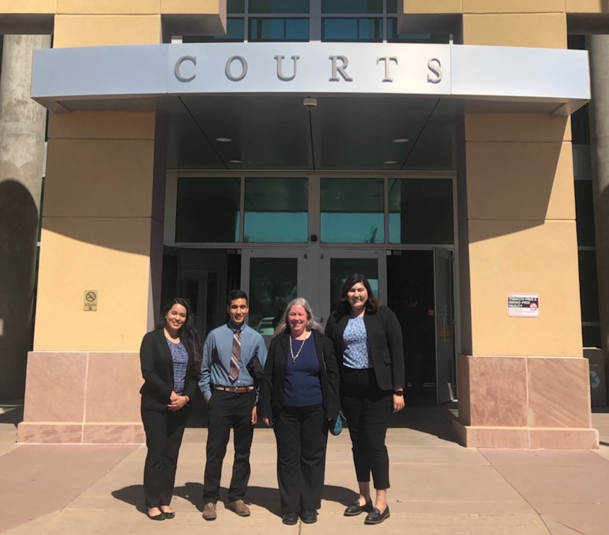 Santa Clara Law students outside Tucson Juvenile Dependency Court.